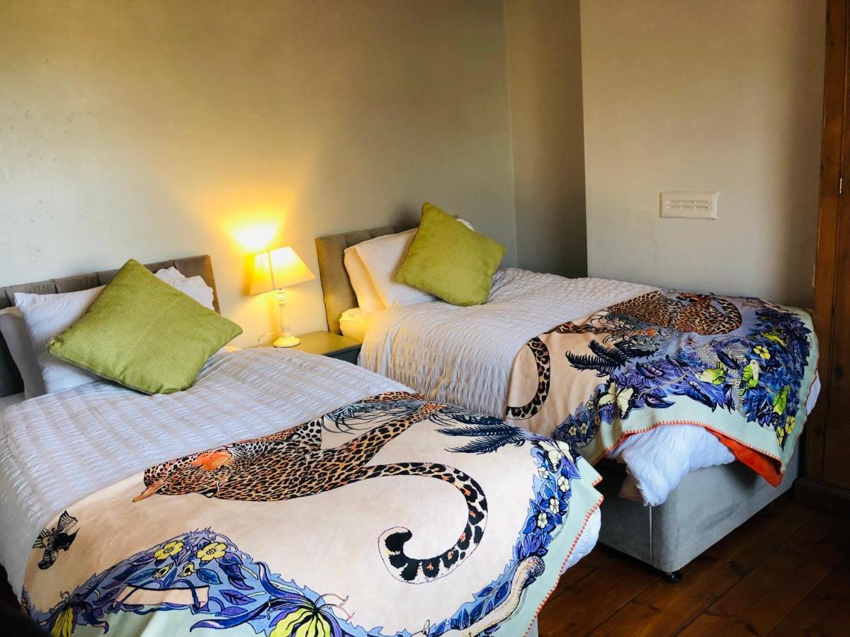 Universal Harmony Retreats Glastonbury Apartamento Exterior foto