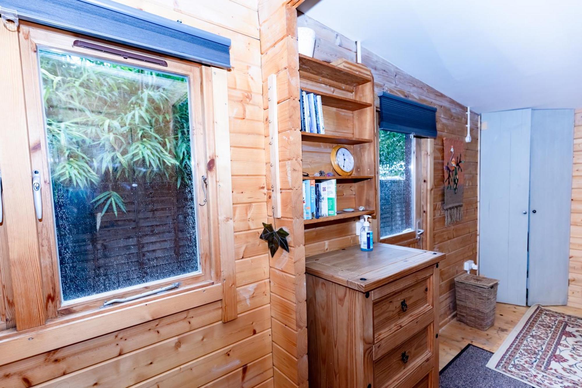 Universal Harmony Retreats Glastonbury Apartamento Exterior foto